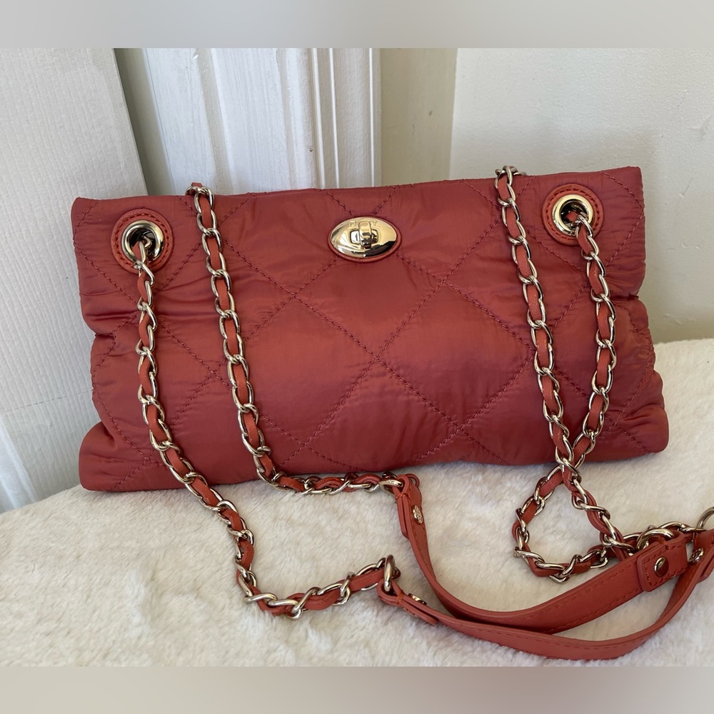 DKNY Quilted Shoulder Bag EUC